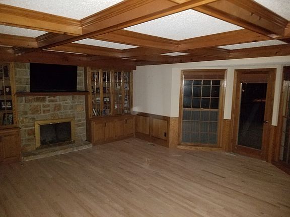 Living Room (Pre-stain)