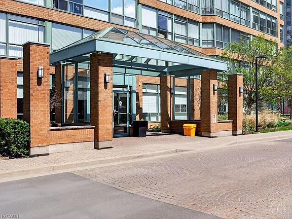 3rd image of 1276 Maple Crossing Blvd #1503