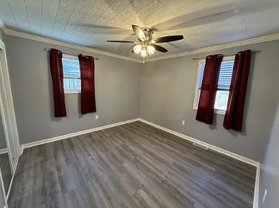 325 Freedom Trl — Photo 9