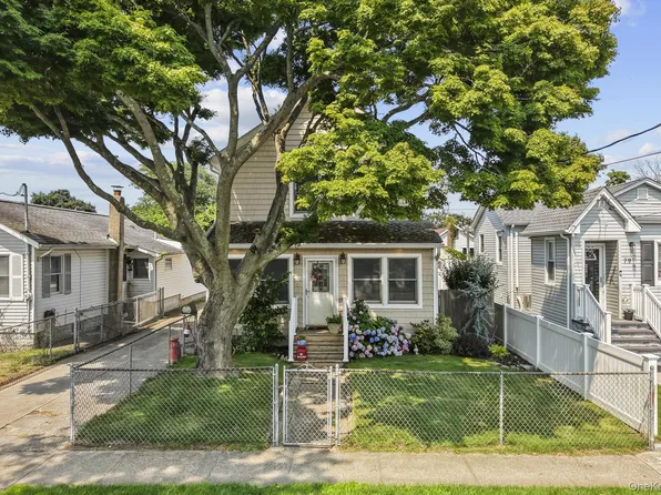 81 Wilson Avenue, Amityville, NY 11701