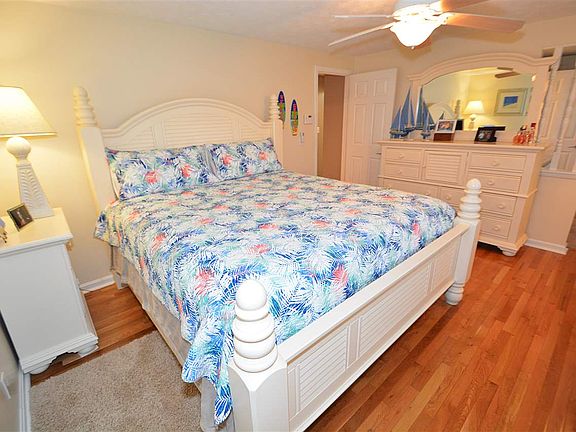 4th image of 8369 Juniper Ln