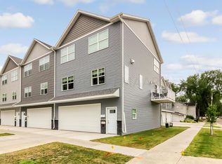 632 10th Ave N, Fargo, ND 58102