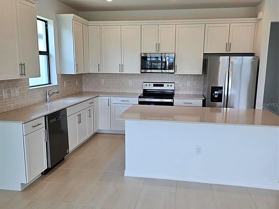 3rd image of 2177 Laurifolia Ct