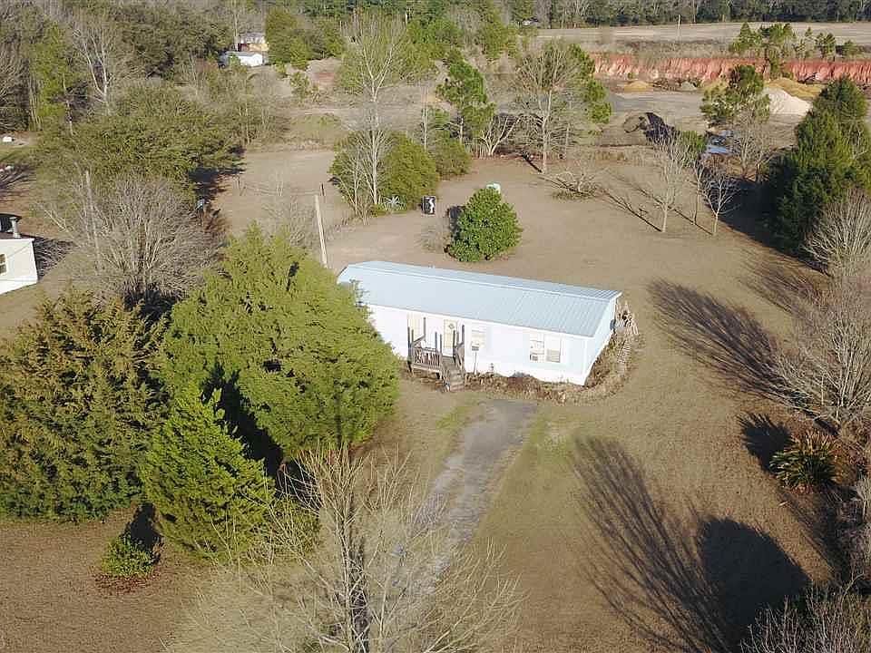 2nd image of 21848 Hubbard Rd