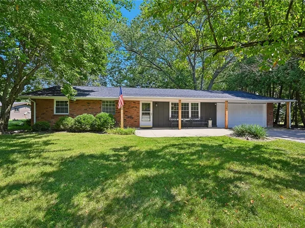 1040 Huron Trl, Jamestown, OH 45335