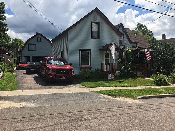 2nd image of 50 S Pearl St