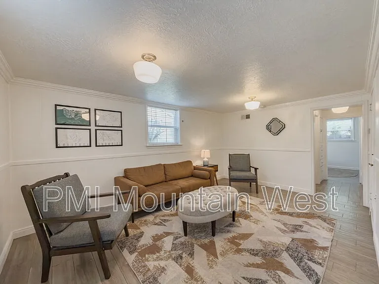2122 S 1800 E — Photo 52