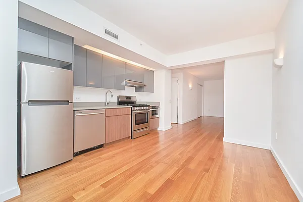 Rented by Living New York | media 17