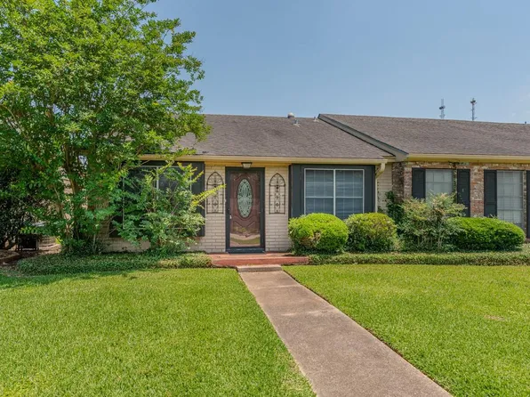 495 Longmeadow St, Beaumont, TX 77707