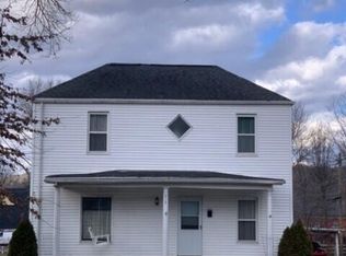 213 E 3rd St, Augusta, KY 41002