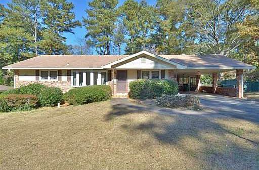 1st image of 2627 Crockett Dr SE