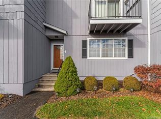 4 Natureview Trl UNIT 4, Bethel, CT 06801