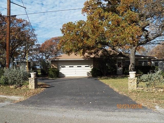 1st image of 111 Agarita Dr