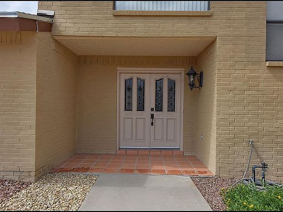 3rd image of 725 Cheltenham Dr