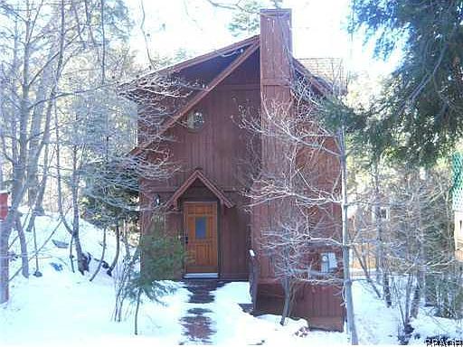 1st image of 796 Lords Ln