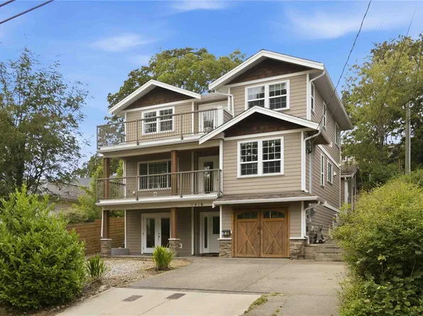 1416 Lang St, Victoria, BC V8T 2S7