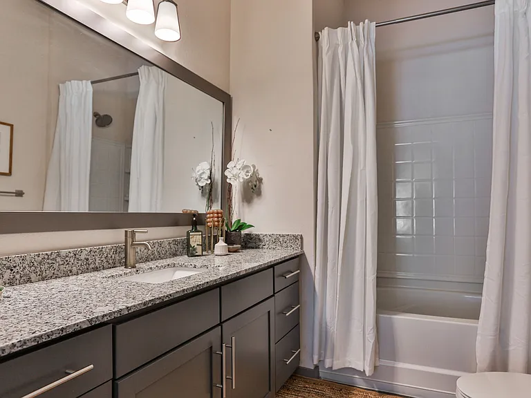 Aventine Northshore — Photo 29