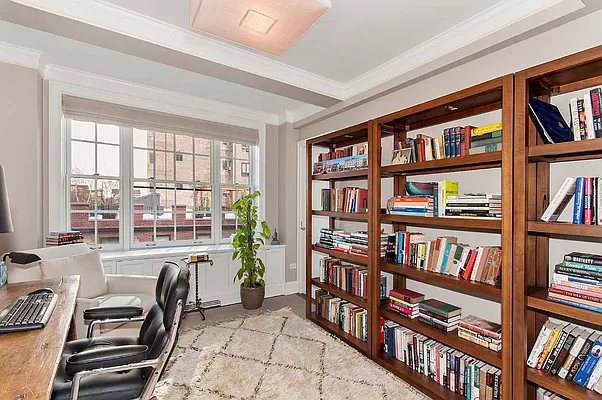 Sold by Ann Weintraub, Ltd. | media 9