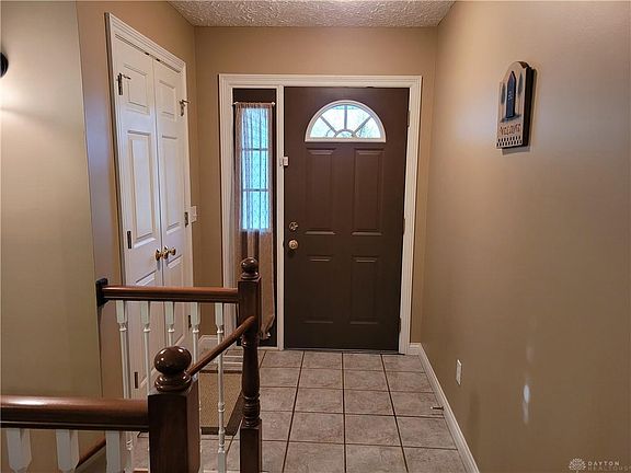 2nd image of 3639 N Lakeshore Dr