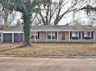 13114 Cannes Dr, Saint Louis, MO