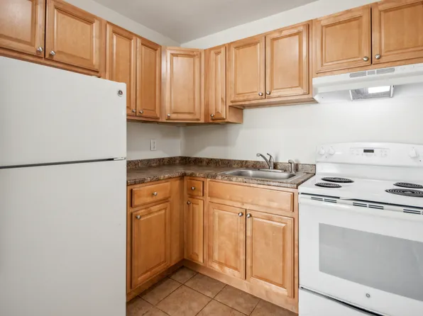 85 Cove Road, 85 Cove Rd #A-04, Stamford, CT 06902