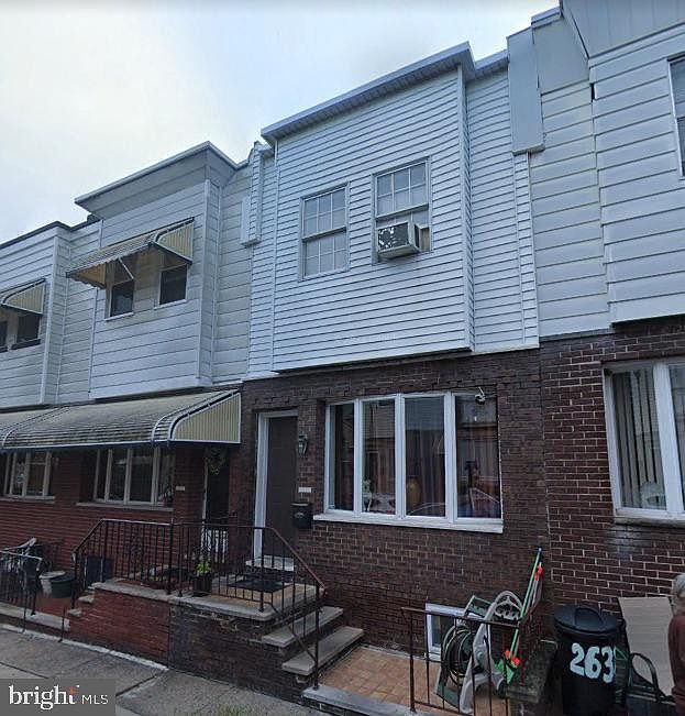 1st image of 2640 S Alder St