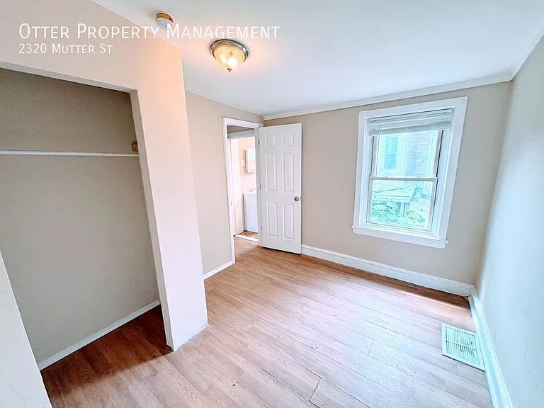 2320 Mutter St — Photo 19