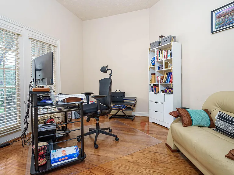 6515 Costa Sienna Ln — Photo 16