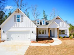 200 Tripp Ln, Carrollton, GA 30117