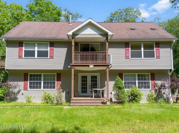 112 Spring Hill Dr, Hunlock Creek, PA 18621