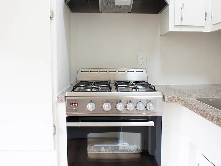 Oxnard apartments — Photo 38