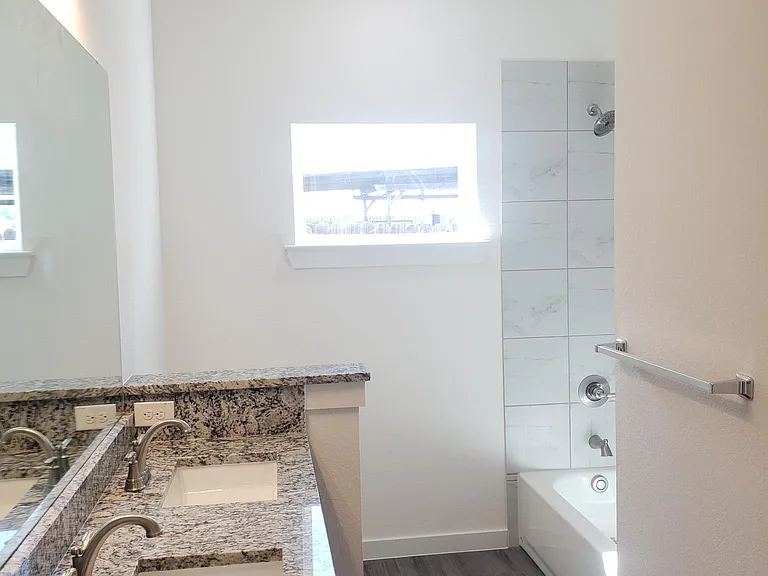 10501 Cedar Ct — Photo 29