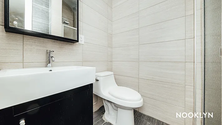 Rented by Nooklyn NYC LLC | media 22