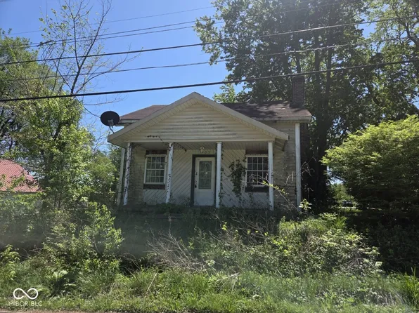 5405 E High School Rd, Butlerville, IN 47223