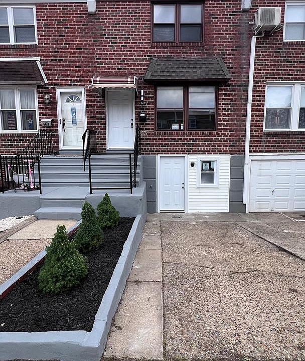 1st image of 4421 Garden St