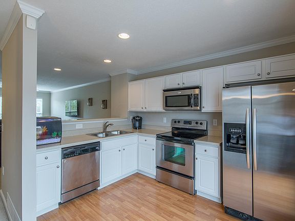5th image of 5300 Cross River Falls Blvd