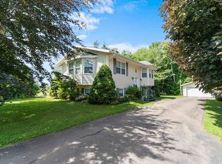 260 Oliver Rd, Egmont Parish, PE C0B 1B0