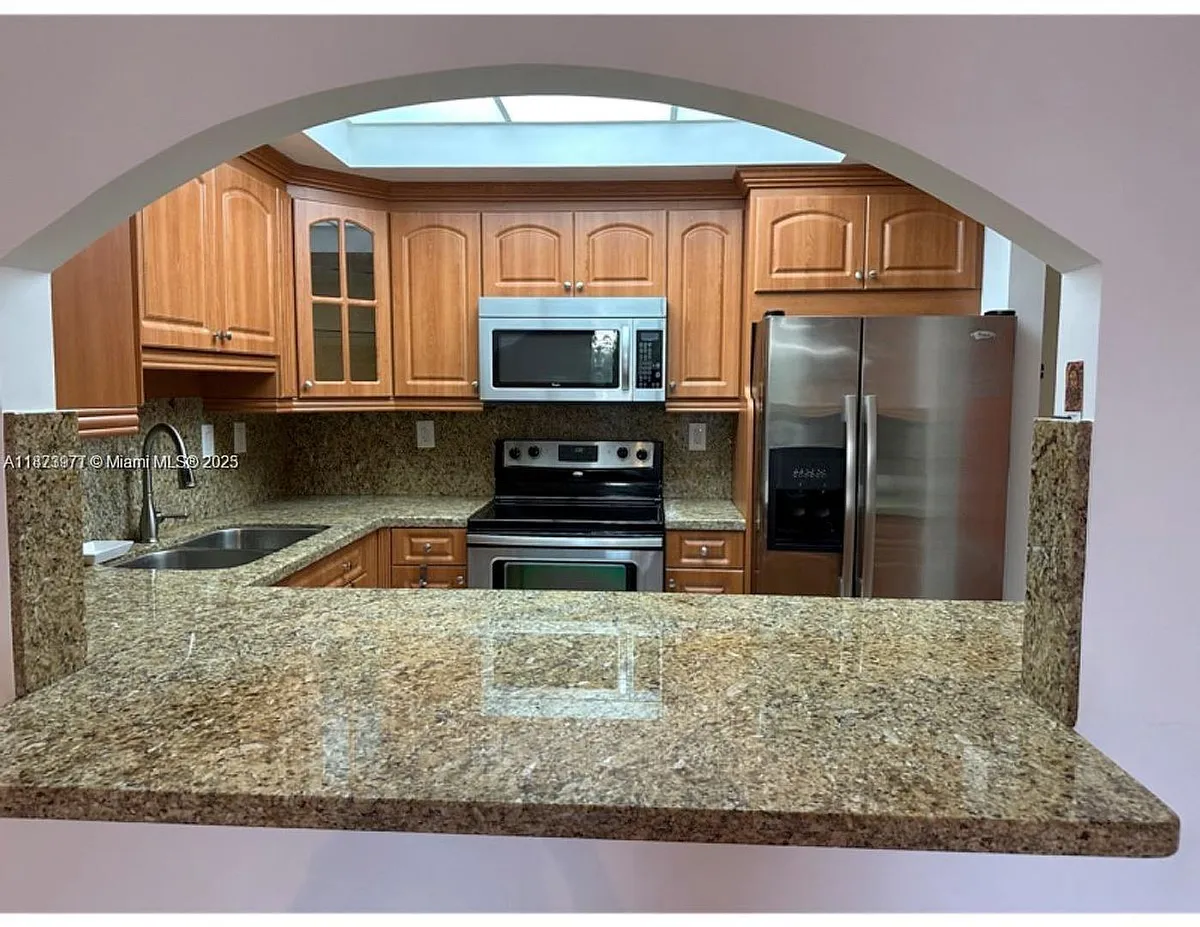Building Photo - 9725 NW 52nd St #211
