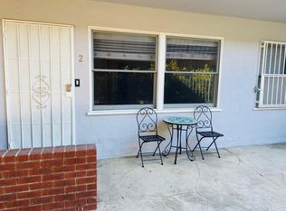 1055 East Broadway, Long Beach, CA 90802