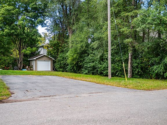 5th image of 7 Tower Rd