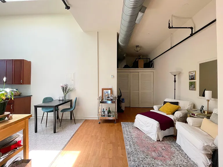 431 Fairmount Ave #2G — Photo 6