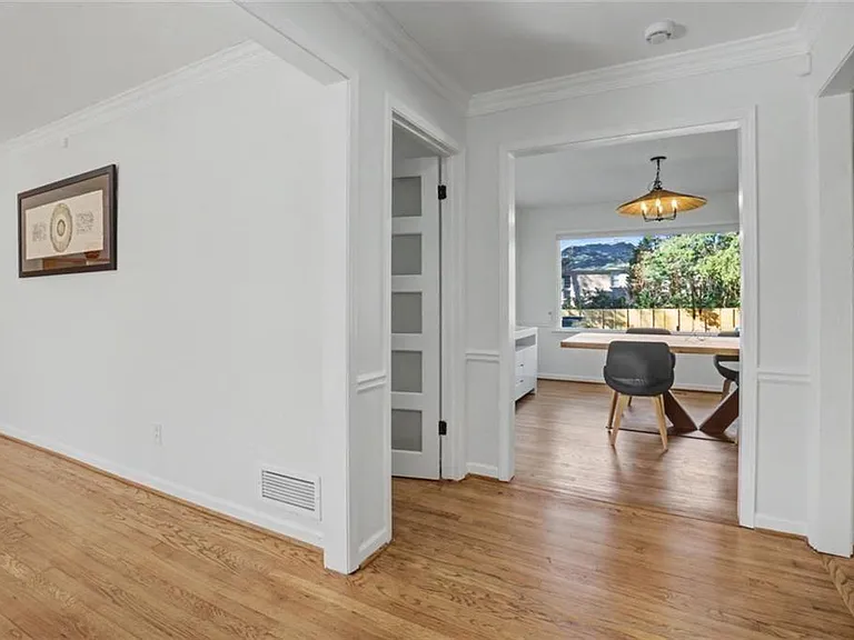 7330 Hunters Branch Dr NE — Photo 10