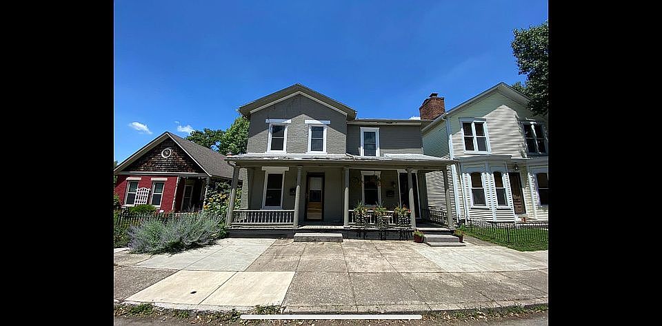 1st image of 229 Green St