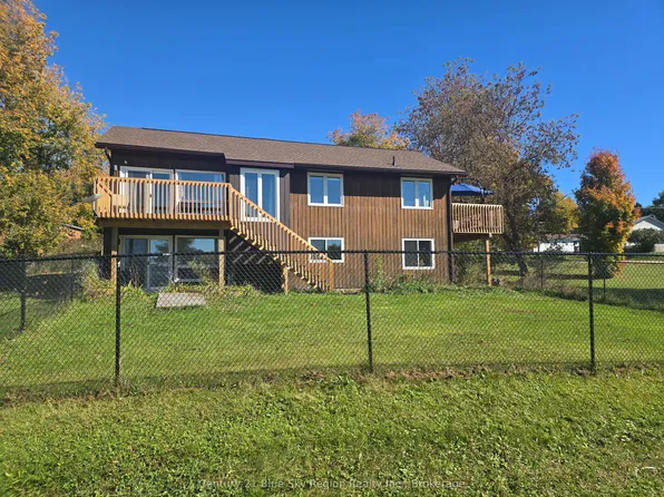 203 Labrecque St, Bonfield, ON P0H 1E0