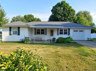 1292 Center Dr, Wooster, OH