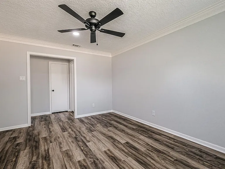 20506 Park Pine Dr — Photo 7