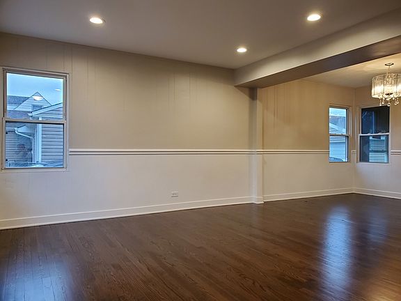 2nd image of 128 Williams Dr