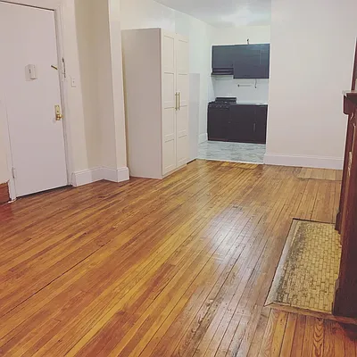 Rented by The SMP Realty Group Corp | media 5