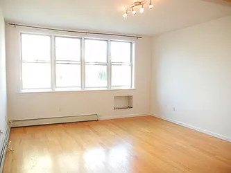 Rented by Brooklyn Heights Real Estate Inc