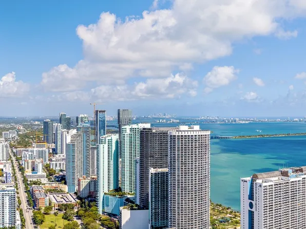 1447 Biscayne Blvd #1901, Miami, FL 33132
